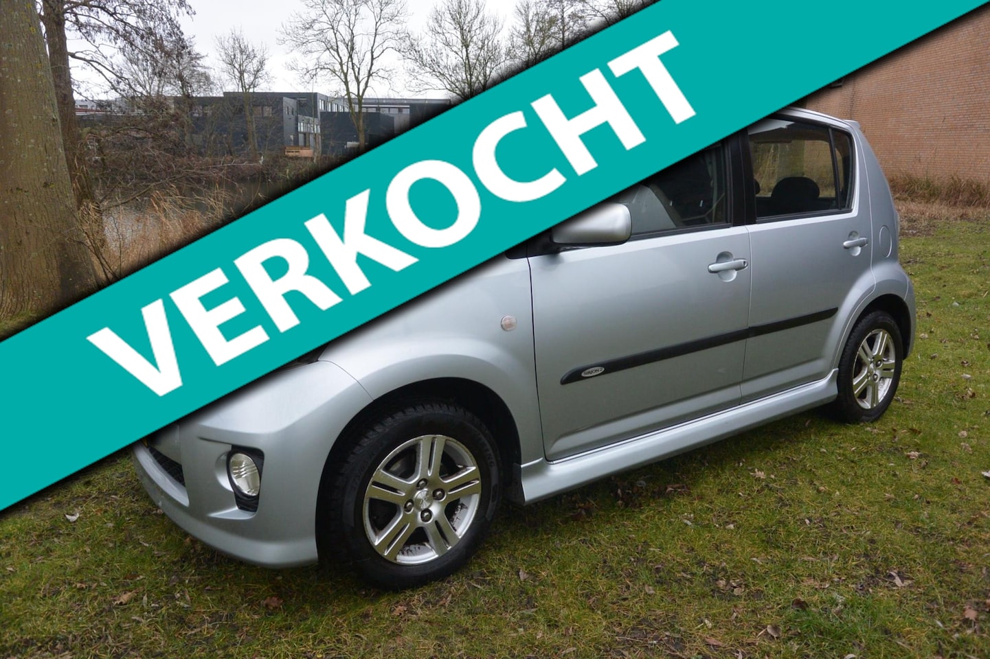 Daihatsu Sirion 2 - 1.3-16V Comfort*airco*1ste eigenaar*150dkm - AutoWereld.nl