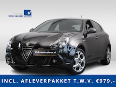 Alfa Romeo Giulietta - 1.4 Turbo MultiAir | Stoelverwarming | Alcantara Bekleding | Cruise Control | Parkeersenso