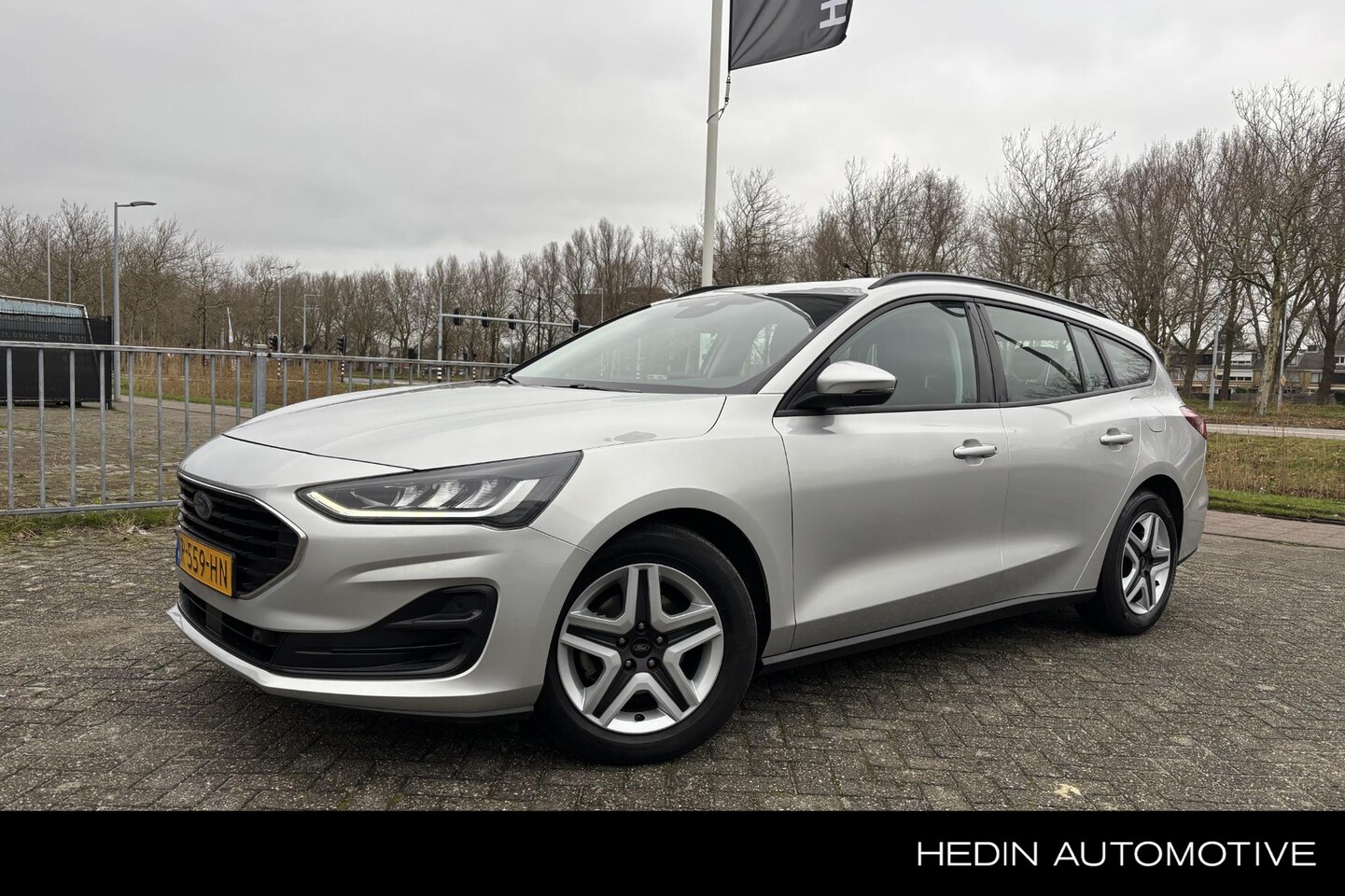Ford Focus Wagon - 1.0 EcoBoost Hybrid Connected 1.0 EcoBoost 125PK Hybrid Connected - AutoWereld.nl