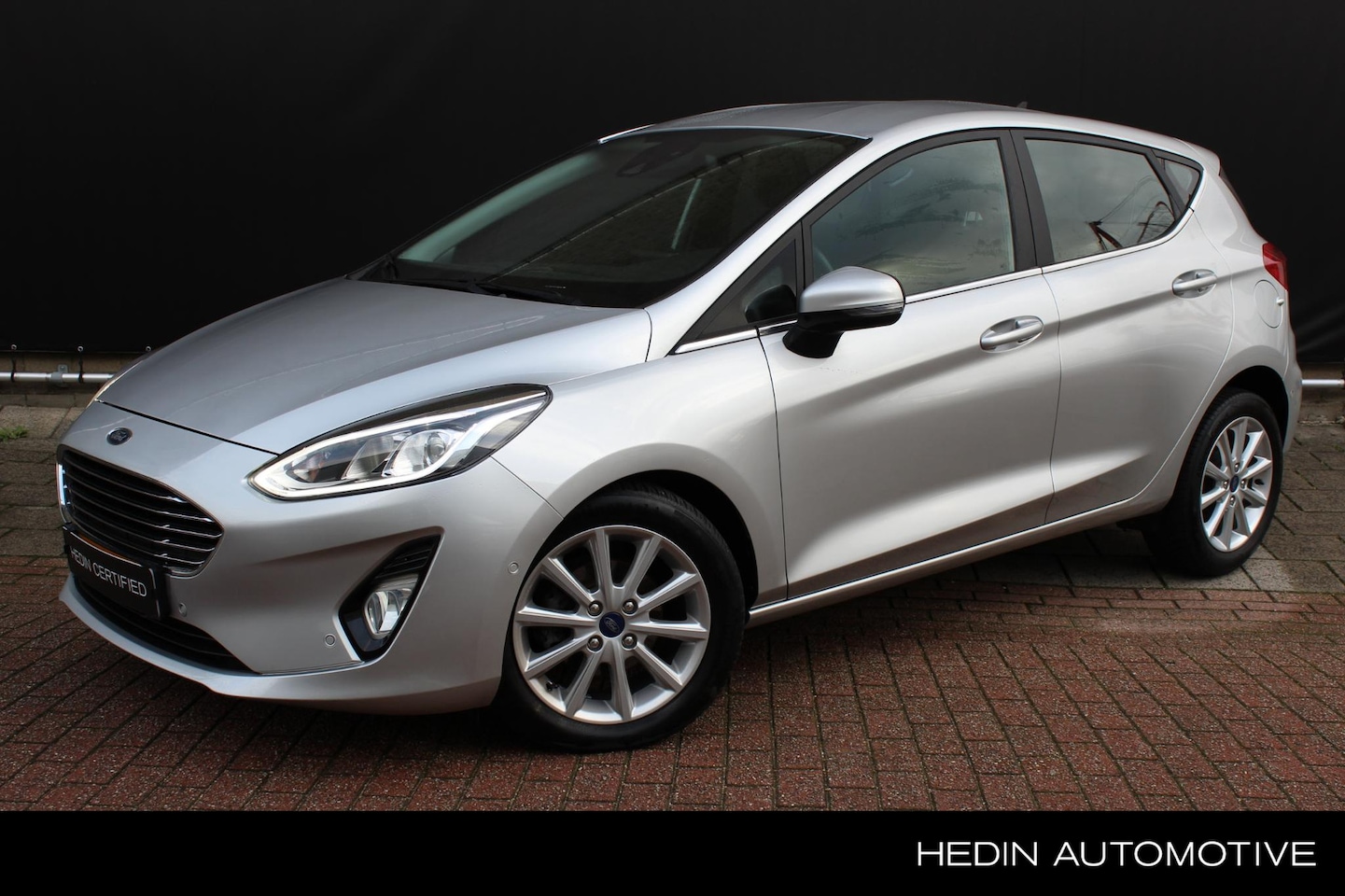 Ford Fiesta - 1.0 EcoBoost Titanium | Camera achter | Carplay | Auto-Airco | Lichtmetalen velgen | - AutoWereld.nl