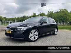 Volkswagen Golf - 1.5 eTSI 150PK R-Line Automaat