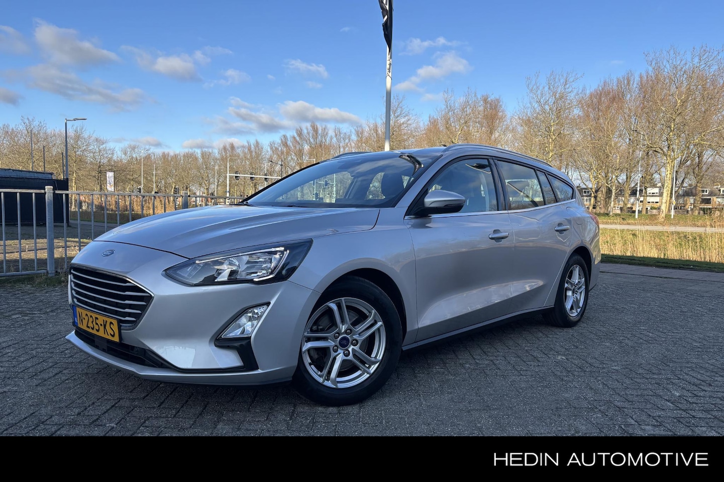 Ford Focus Wagon - 1.0 EcoBoost Hybrid Trend Edition Business 1.0 EcoBoost 125PK Hybrid Trend Edition Business - AutoWereld.nl