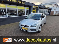 Ford Focus - 1.6-16V Futura/TREKHAAK