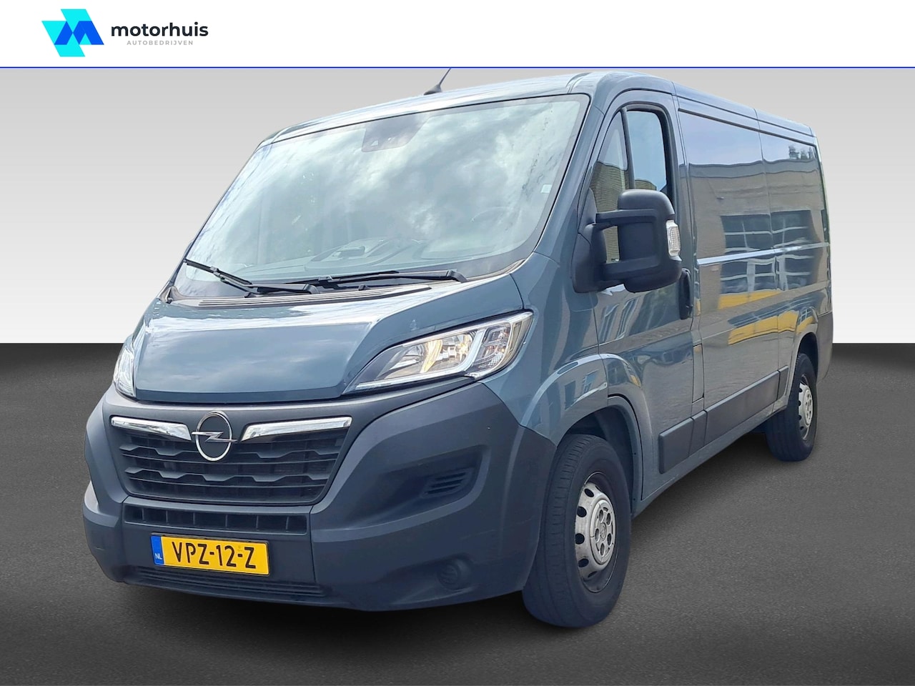 Opel Movano - GB 2.2 Diesel 140pk L2H1 Zwaar 3.5T Edition / Navi / Airco / Trekaak / Camera - AutoWereld.nl
