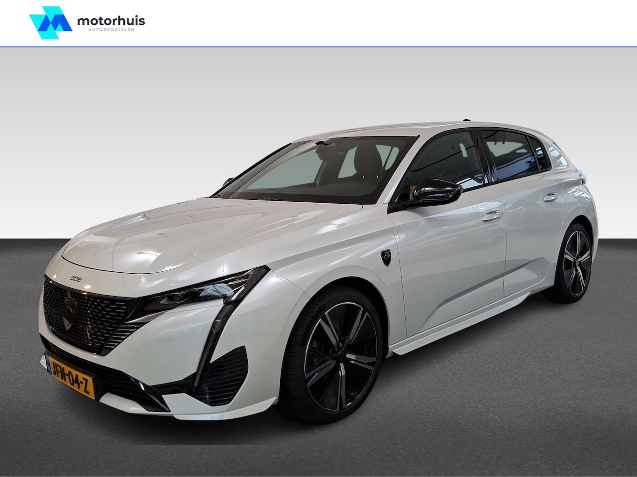 Peugeot 308 - 1.2 TURBO 130PK EAT8 GT LINE NAVI LED CAMERA MASSAGE WINTERPACK DODE HOEK DETECTIE - AutoWereld.nl