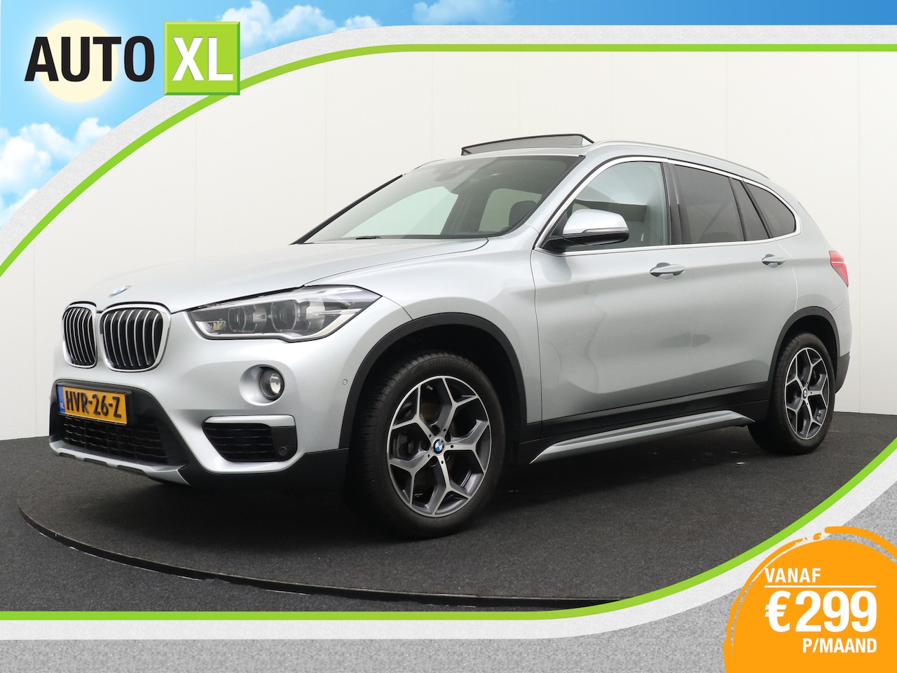 BMW X1 - sDrive18i Aut. High Execu. Pano-dak Leder Camera 18'LMV Stoelverw. - AutoWereld.nl