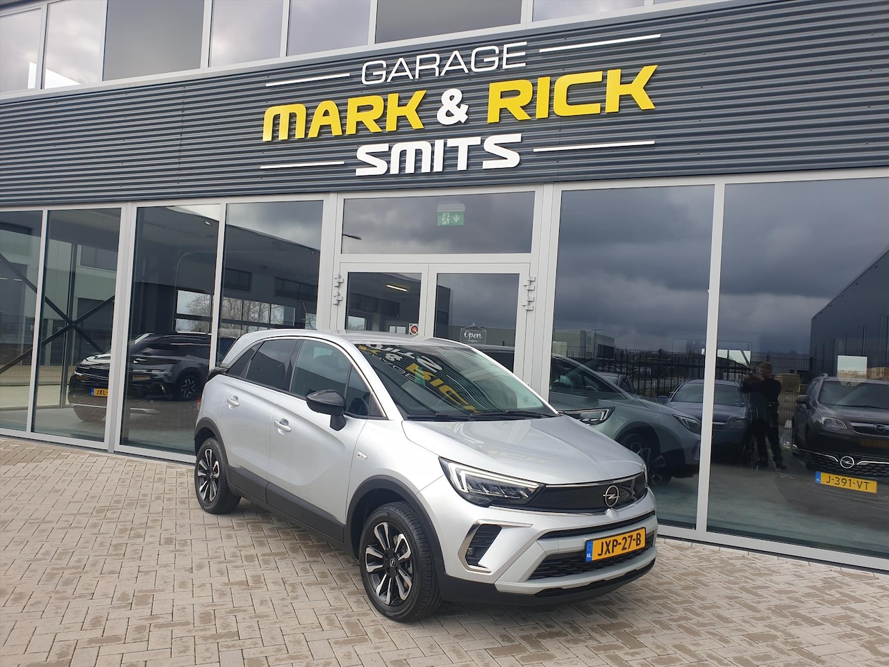 Opel Crossland - 1.2 110pk Start/Stop Elegance - AutoWereld.nl