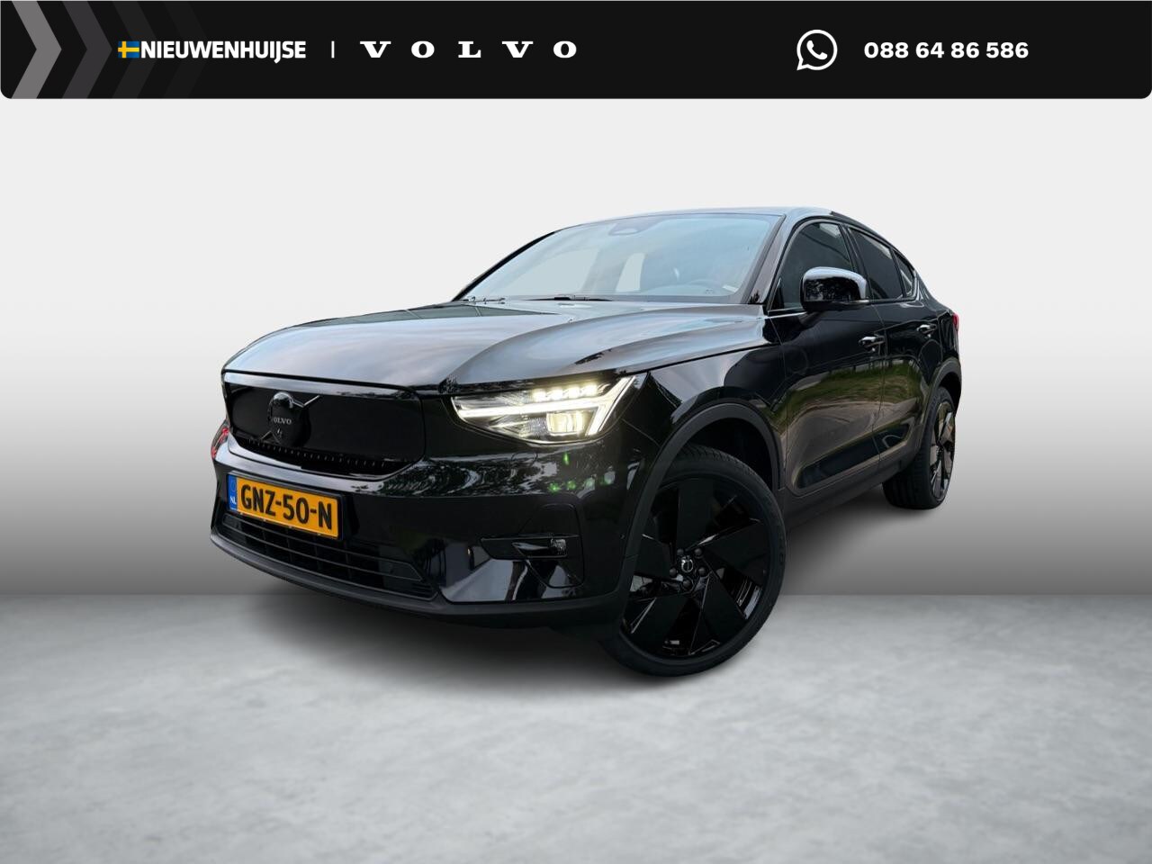 Volvo EC40 - Twin Motor Performance Ultra Black Edition 82 kWh | Digitale binnenspiegel | Google | Lux - AutoWereld.nl