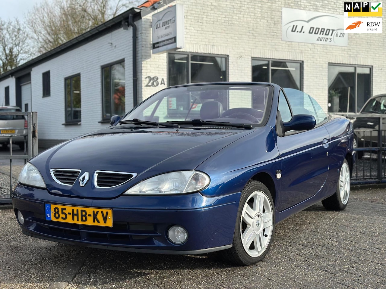 Renault Mégane Cabrio - 1.6-16V Dynamique leer/airco/netjes ! - AutoWereld.nl
