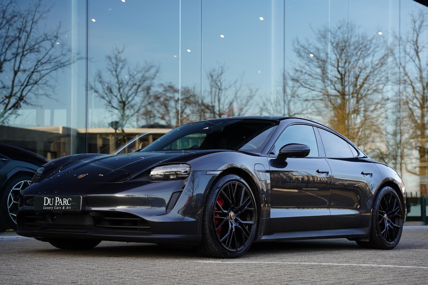 Porsche Taycan - 4S Performance 84 kWh / Panoramadak / Sport Chrono Pakket - AutoWereld.nl