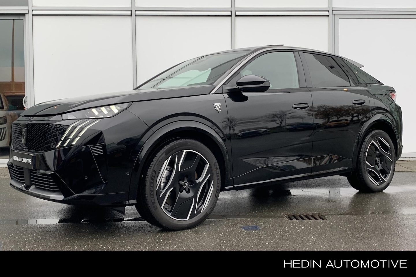 Peugeot e-3008 - Launch Edition 325 Dual Motor 73 kWh | Warmtepomp |  Panoramisch Schuifdak | Leder | 20"LM - AutoWereld.nl