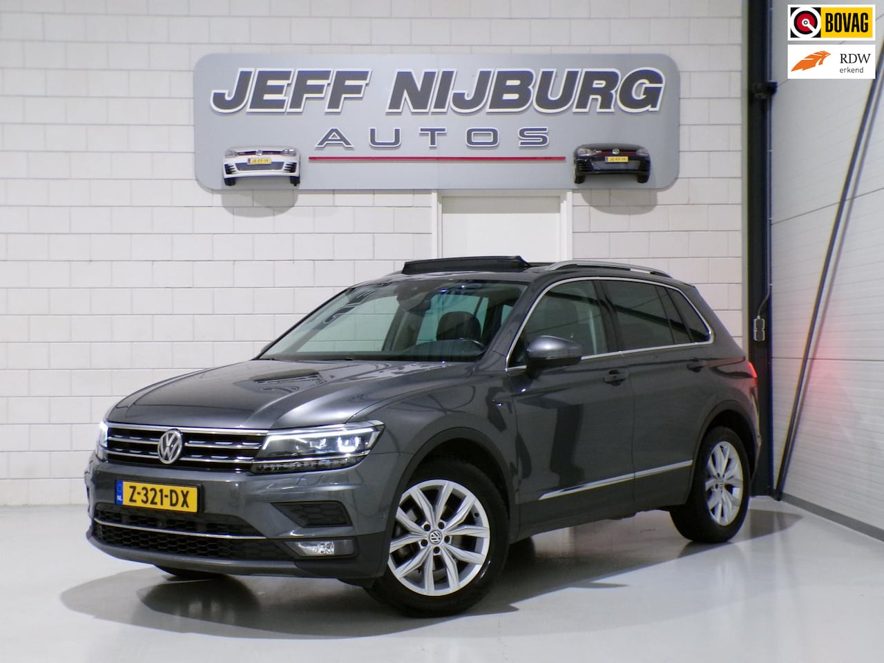 Volkswagen Tiguan - 1.4 TSI ACT DSG Highline "Automaat" Panoramadak Apple-Carplay Xenon-LED Leer Virtual 360Ca - AutoWereld.nl