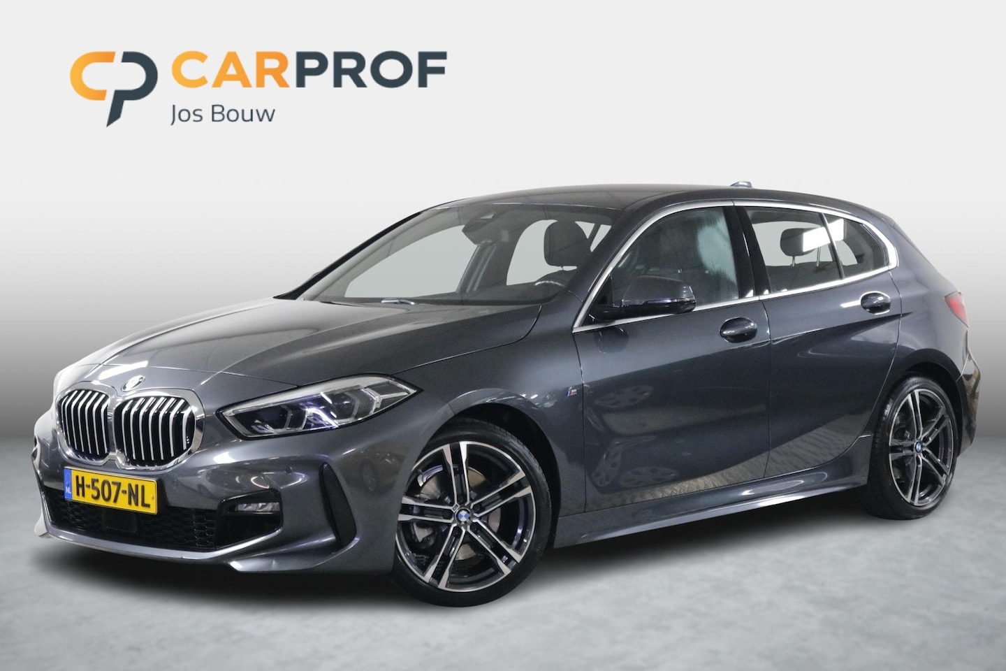 BMW 1-serie - 118i High Executive Edition Clima | DAB | LED | Carplay | Leder | Cruise. - AutoWereld.nl