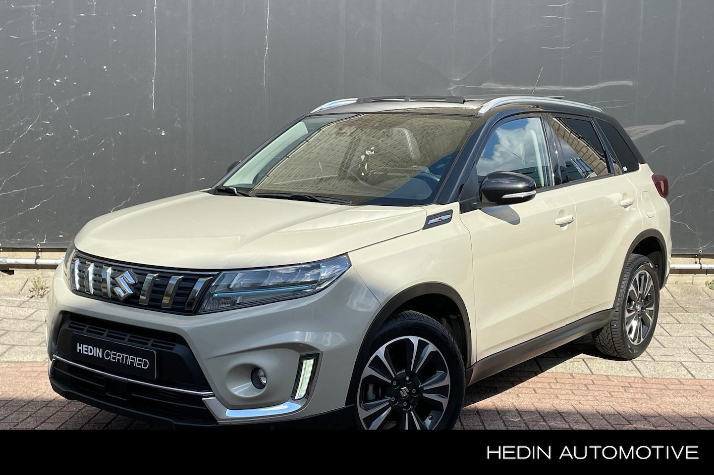 Suzuki Vitara - 1.4 Boosterjet Comfort Smart Hybrid | Panoramadak | Adaptief Cruisecontrol | Stoelverwarmi - AutoWereld.nl