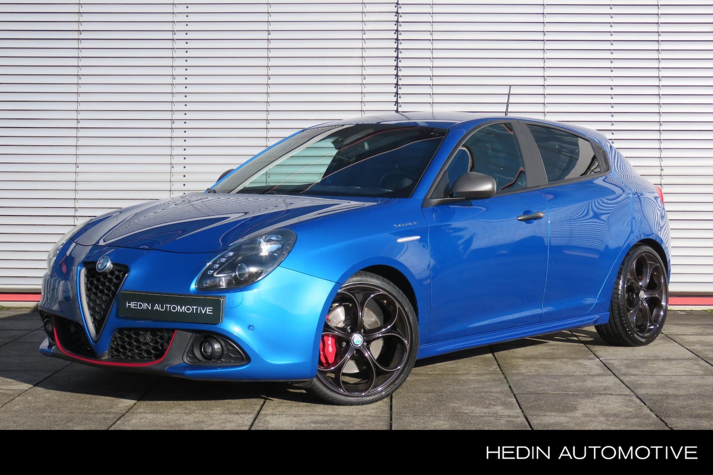 Alfa Romeo Giulietta - 1.750T Veloce | Automaat | Raggazzon | Stoelverwarming| Leder | 19'' LMV - AutoWereld.nl