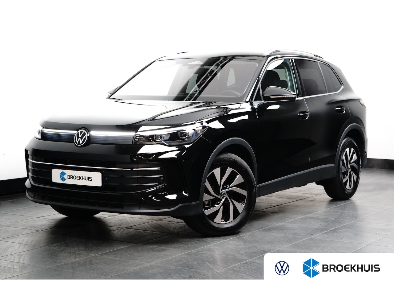 Volkswagen Tiguan - 1.5 TSI 150PK MHEV DSG-7 Life Edition | TREKHAAK | ADAPT. CRUISE | STANDKACHEL | STUUR + S - AutoWereld.nl