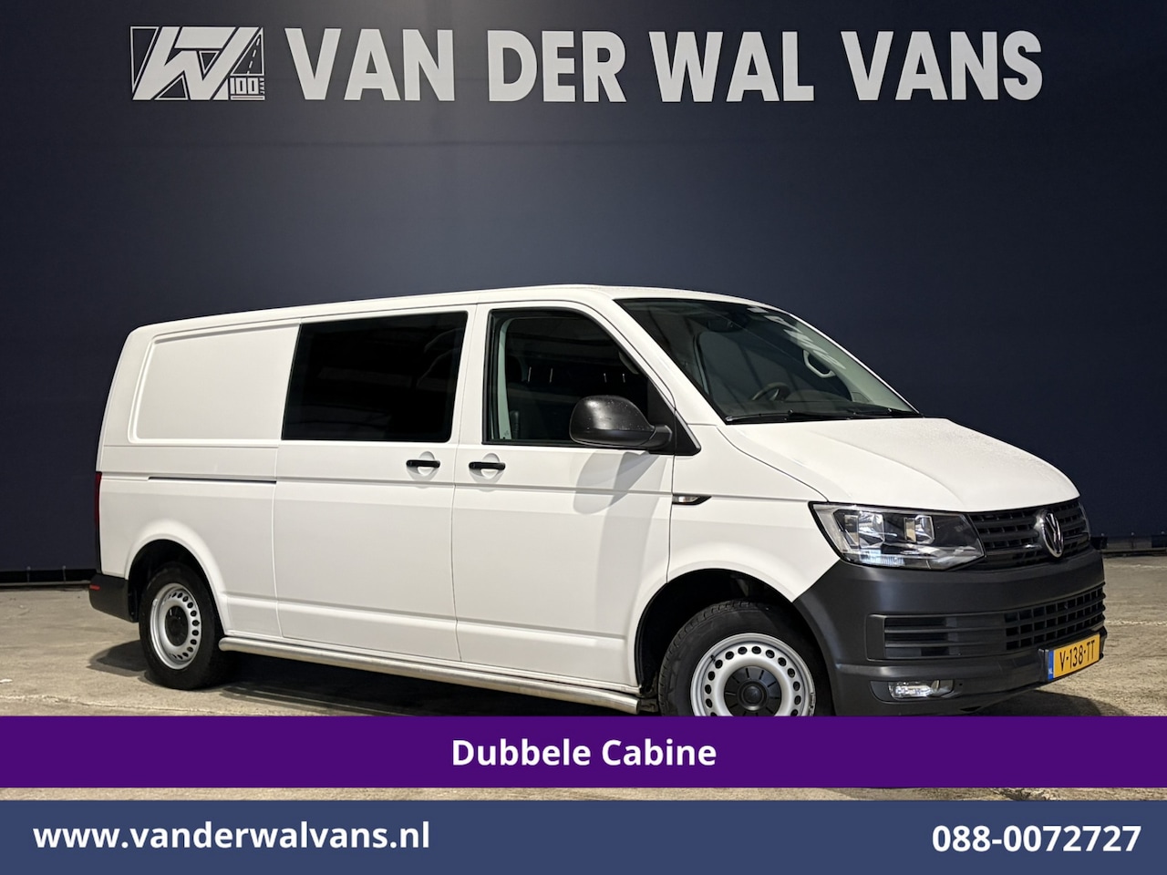 Volkswagen Transporter - 2.0 TDI 150pk L2H1 Dubbele Cabine Euro6 Airco | 5-Zits | Navigatie | 2500kg Trekhaak | App - AutoWereld.nl