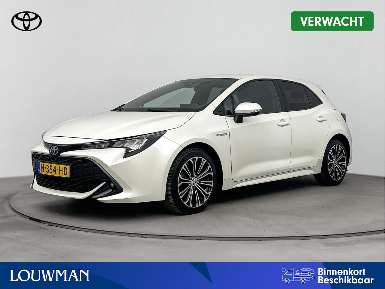 Toyota Corolla - 1.8 Hybrid Style | Stoelverwarming | Parkeercamera | Apple Carplay / Android Auto | Parkee - AutoWereld.nl