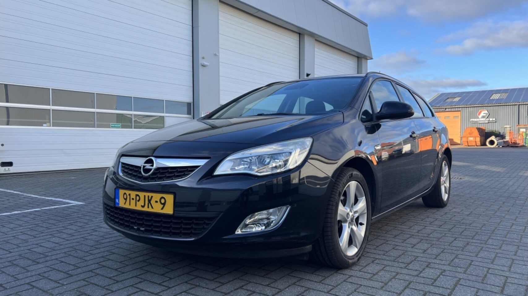 Opel Astra Sports Tourer - 1.4 Turbo Edition 1.4 Turbo Edition - AutoWereld.nl