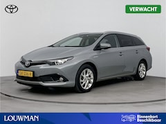 Toyota Auris Touring Sports - 1.8 Hybrid Dynamic | Parkeercamera | Cruise Control | 16" Lichtmetalen velgen |