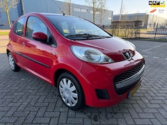 Peugeot 107 - 1.0-12V XS