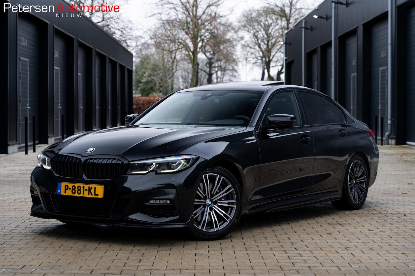 BMW 3-serie - 330i M-Sport *Kuipstoel* Pano* Leder* Laser* CarPlay* - AutoWereld.nl