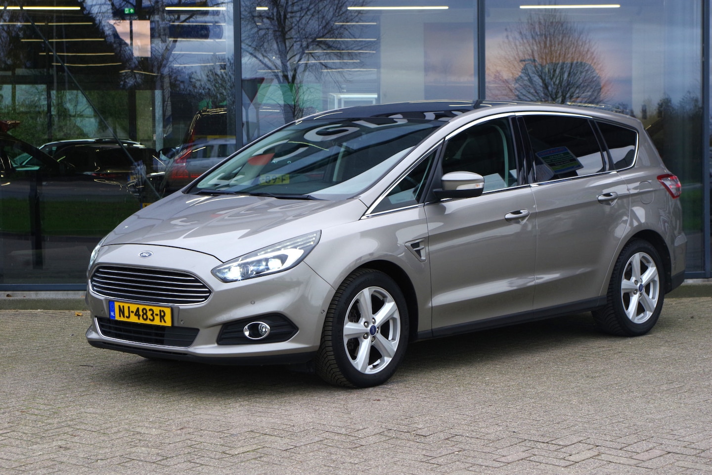Ford S-Max - 1.5 Titanium 1.5 160 PK Titanium, Cruise Control, Memory, Panoramadak, Climate Control - AutoWereld.nl