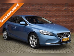 Volvo V40 - T2 120PK Momentum | Trekhaak | Cruise control | Led dag rijverlichting |