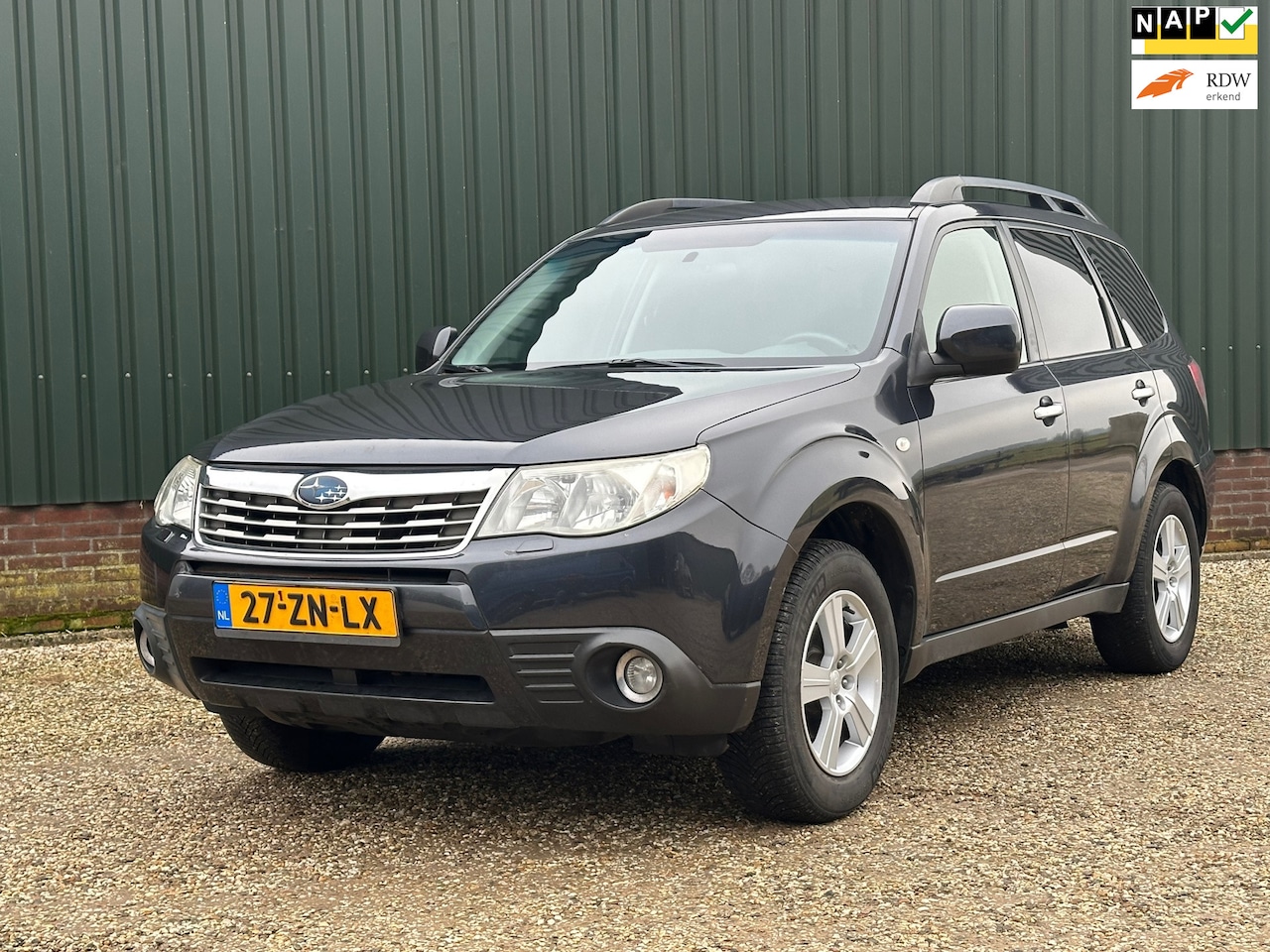 Subaru Forester - 2.0 Luxury Automaat/Leder - AutoWereld.nl