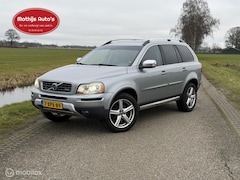Volvo XC90 - 2.4 D5 Executive Lees tekst