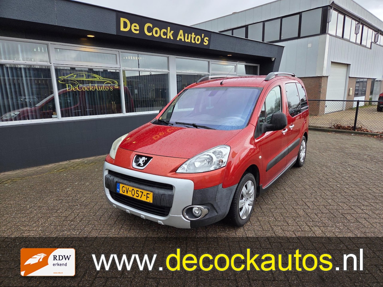 Peugeot Partner Tepee - 1.6 XT/TREKHAAK - AutoWereld.nl