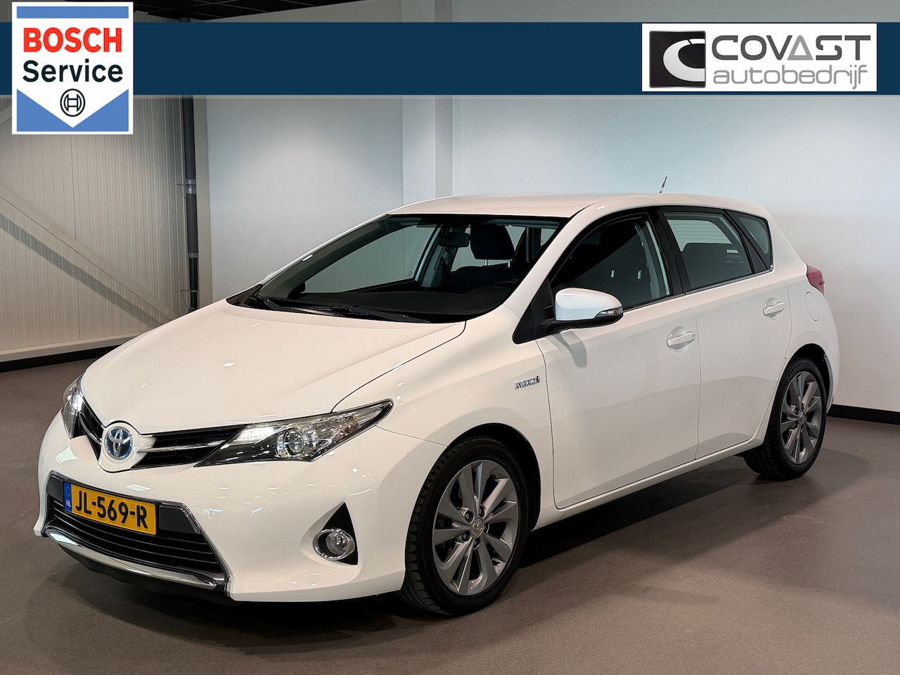 Toyota Auris - 1.8 Hybrid Navigatie|Camera|Bluetooth|LMV| - AutoWereld.nl
