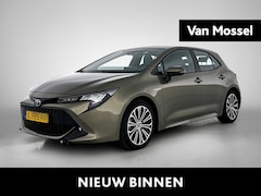 Toyota Corolla - 1.8 Hybrid First Edition | Navigatie | Camera | Cliamte control | Trekhaak | Zeer compleet