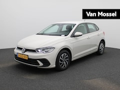 Volkswagen Polo - 1.0 TSI Life | Airco | Parkeer sensoren | Apple carplay | Bluetooth | 5-Deurs | Cruise con
