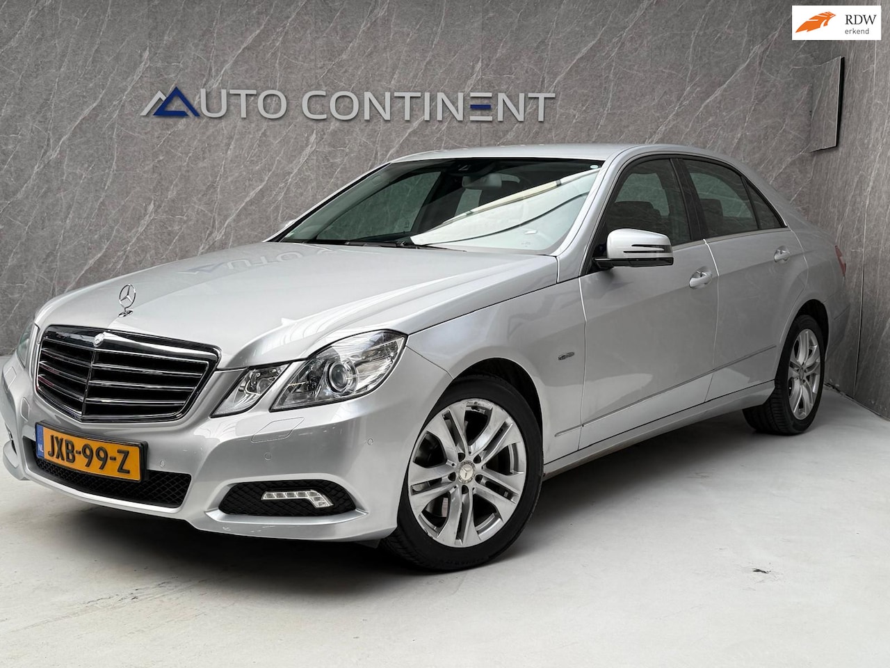 Mercedes-Benz E-klasse - 350 CGI 293 PK Avantgarde / Nette Auto - AutoWereld.nl