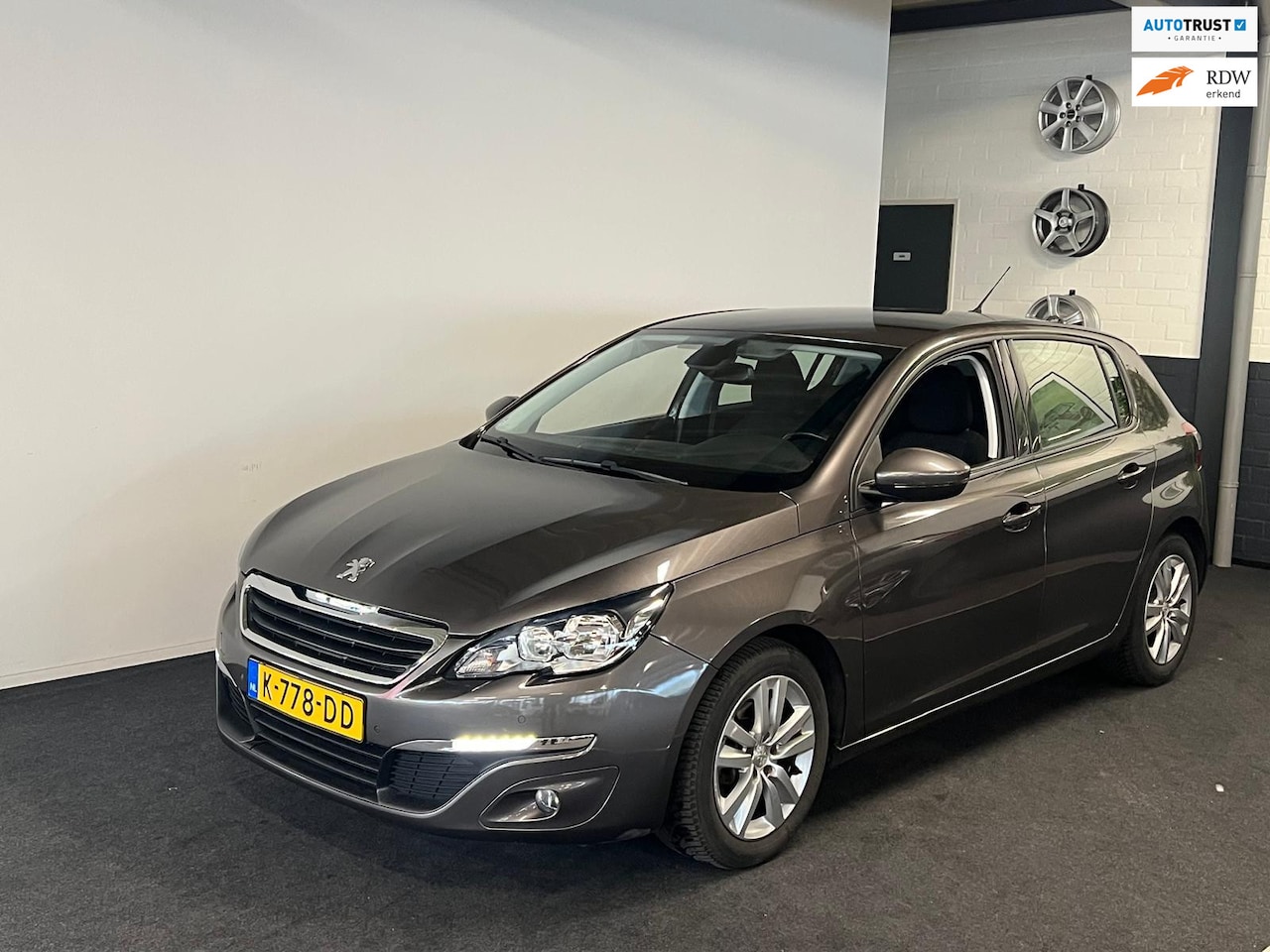 Peugeot 308 - 1.2 PureTech Active 1.2 PureTech Active - AutoWereld.nl
