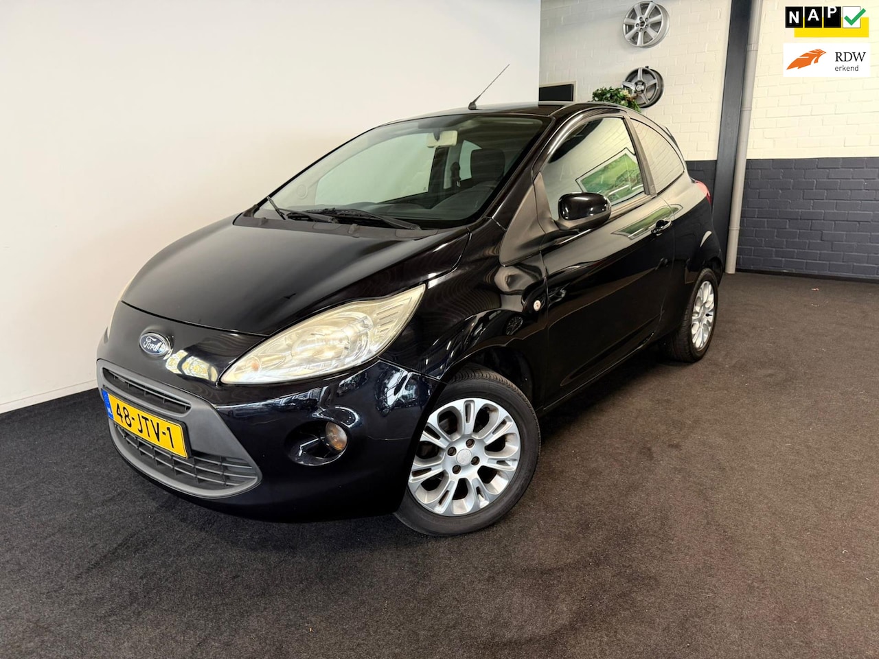 FORD KA