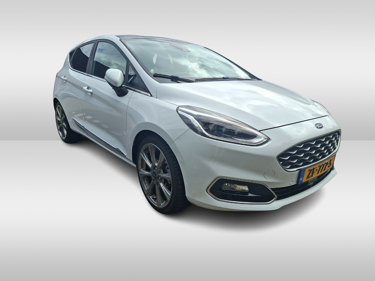 Ford Fiesta - 1.0 EcoBoost Vignale Panoramadak / Camera / Leder / 18'' / Navigatie / B&O / Dodehoek / DA - AutoWereld.nl