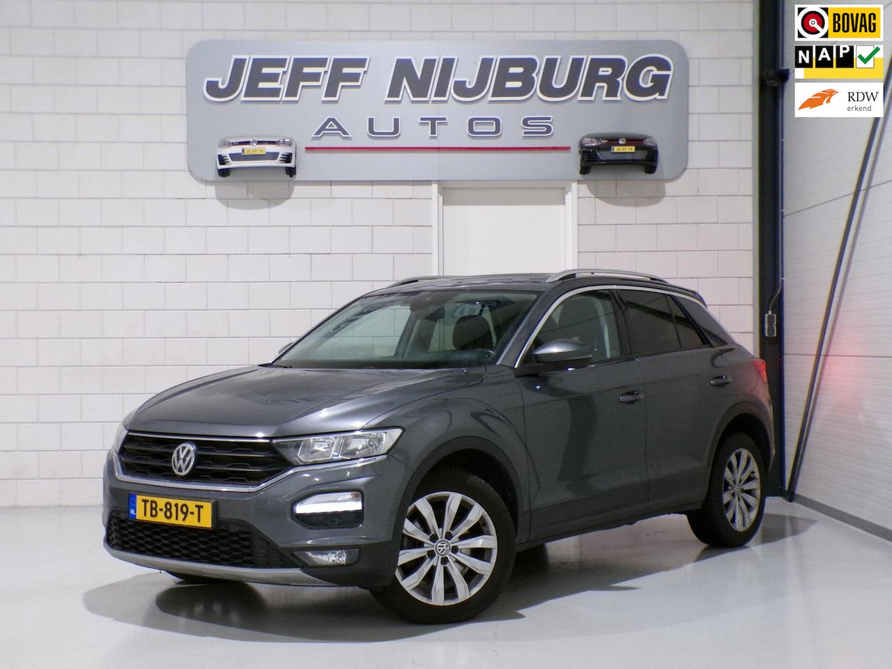 Volkswagen T-Roc - 1.0 TSI Style "Origineel NL!" Virtual Apple-Carplay Adaptive-Cruise Parkeersensoren Naviga - AutoWereld.nl