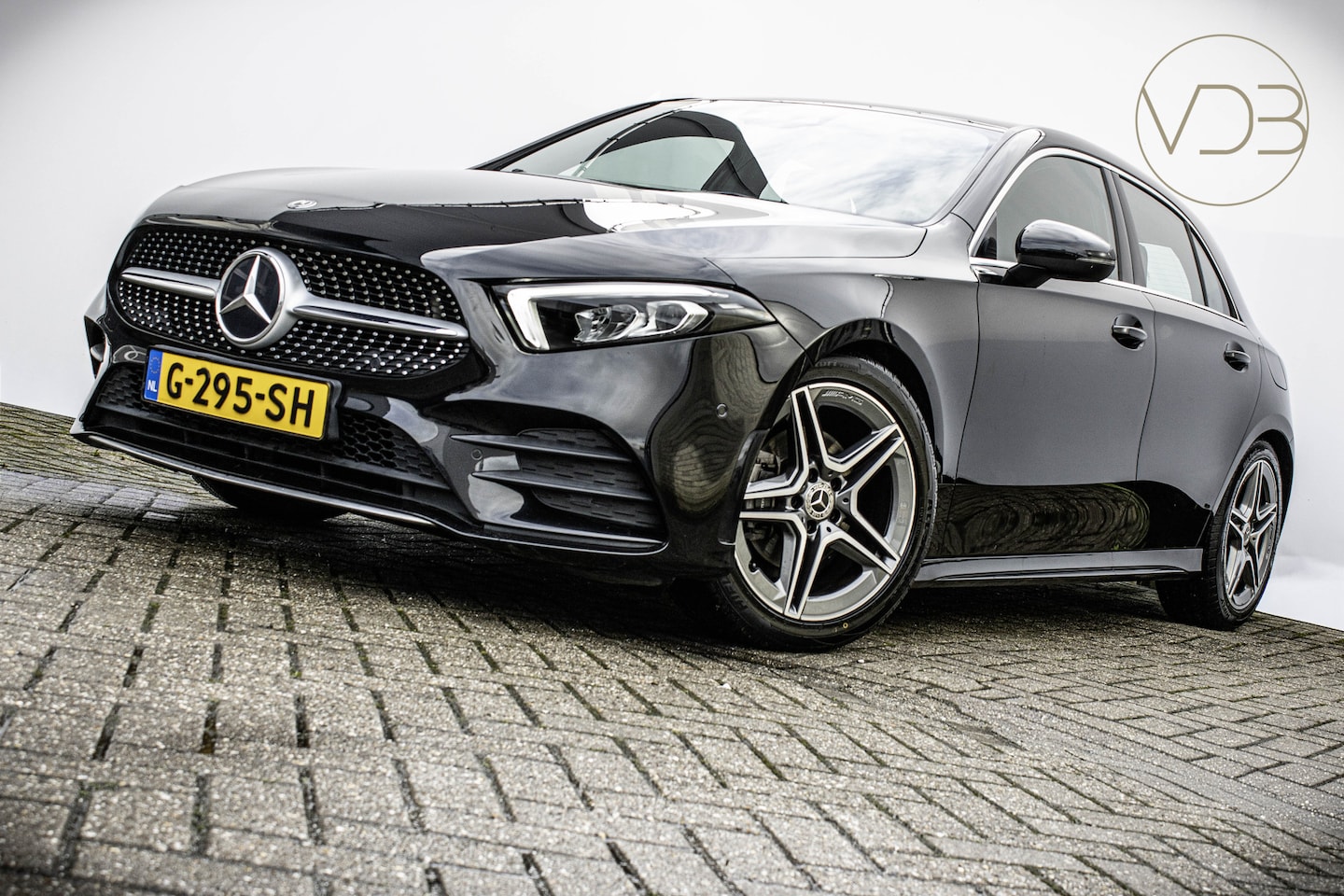 Mercedes-Benz A-klasse - 180 Business Solution AMG Origineel NL Trekhaak - AutoWereld.nl