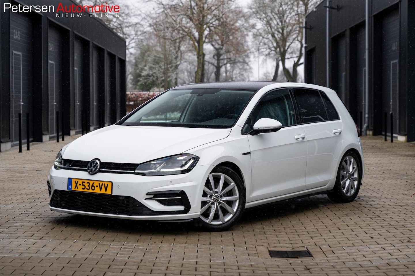 Volkswagen Golf - 1.5 TSI Highline R-Line *ACC* Aut* Vol* - AutoWereld.nl