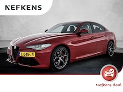 Alfa Romeo Giulia - 2.0 T Veloce 280pk Automaat | Elektrische Bestuurdersstoel | 19" LMV | Apple Carplay/Andro