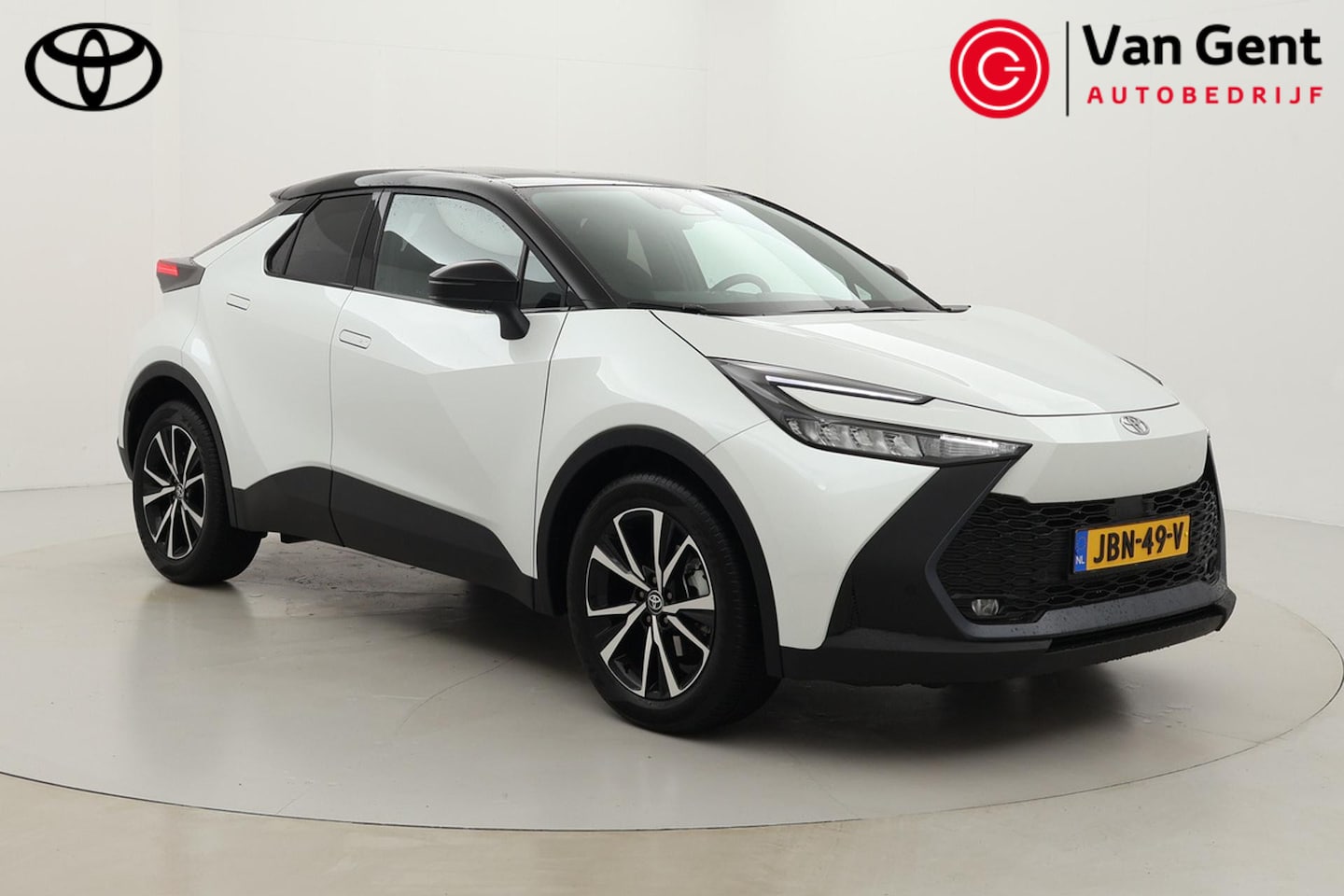 Toyota C-HR - 1.8 Hybrid 140 Dynamic | Dodehoek detectie | Apple Carplay / Android Auto | Keyless | Park - AutoWereld.nl