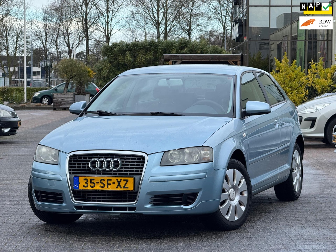 Audi A3 - 1.6 Attraction | Airco | Cruise control | Elektrische ramen | Dealeronderhouden | 2 sleute - AutoWereld.nl