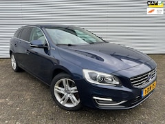 Volvo V60 - 2.4 D6 AWD Plug-In Hybrid Summum|Leder|Airco|Cruise|PDC|