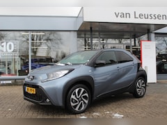 Toyota Aygo X - PULSE STOELVERW LM-VELGEN AD-CRUISE APPLE/ANDROID BI-TONE CAMERA BLUETOOTH