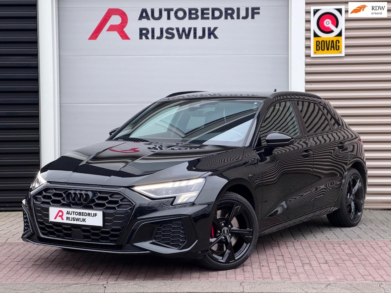 Audi A3 Sportback - 45 TFSI e S edition Competition 45 TFSI e S edition Competition - AutoWereld.nl