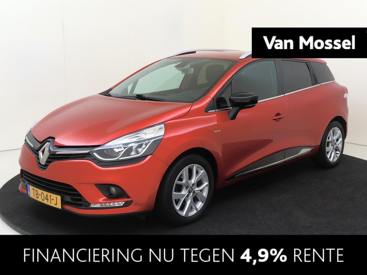 Renault Clio Estate - 1.2 TCe120 Limited | Navigatie | Parkeersensoren | 4 Cilinder motor - AutoWereld.nl