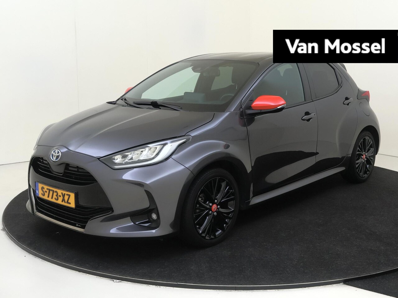 Toyota Yaris - 1.5 Hybrid Executive | airco automatisch | Apple Carplay/Android Auto | Autonomous Emergen - AutoWereld.nl