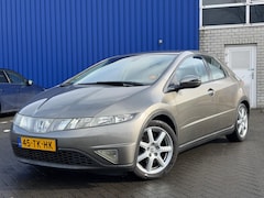 Honda Civic - 1.8 Sport/Cruise/Airco/5Drs/Dealer onderhouden